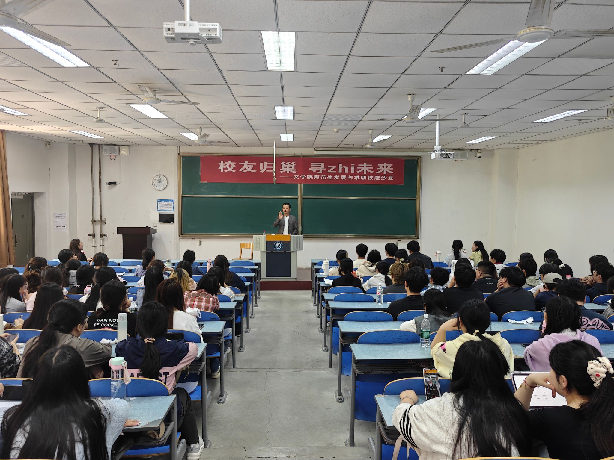 61e3695df03b87feb59aeb0a06a4f6c0